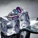 Biżuteria z kamieniami szlachetnymi jako talizman szczęścia i ochrony